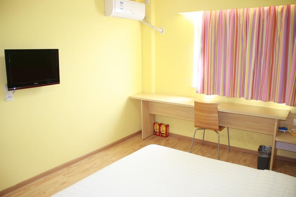 7Days Inn Heyuan Cultrual Palace Renren Le 외부 사진